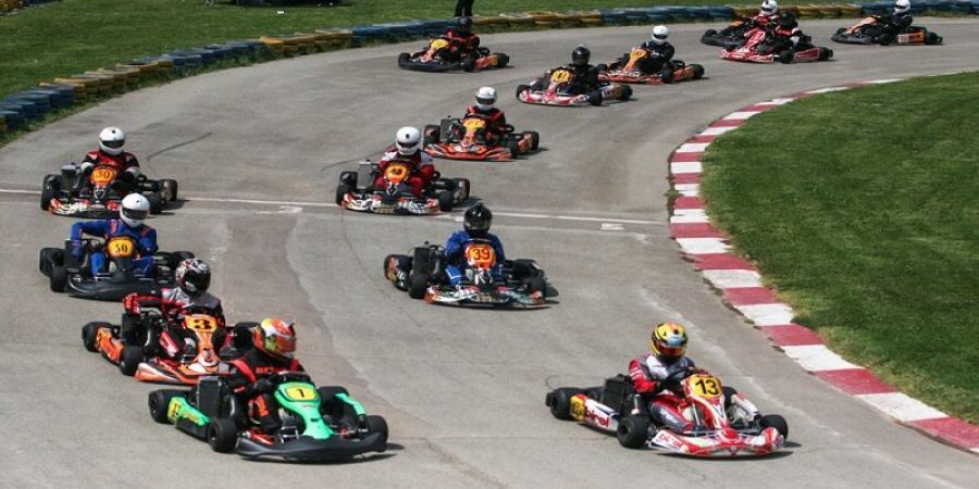 خودروهای کارتینگ برقی ساخته شد/ مجهز به پنل خورشیدی