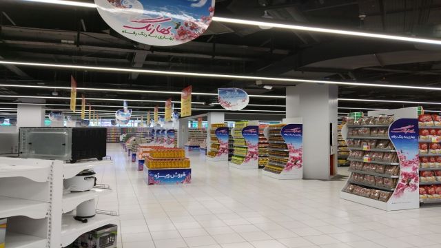اجرای تاسیسات برقی هایپر مارکت رفاه