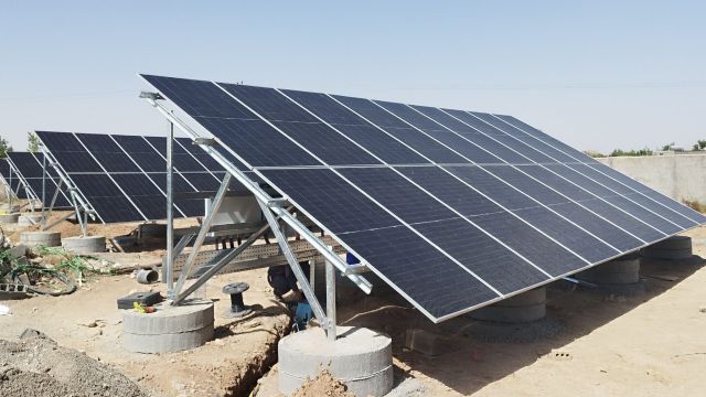 نیروگاه خورشیدی 50کیلو واتی شهرک حجت روستای یار دشت